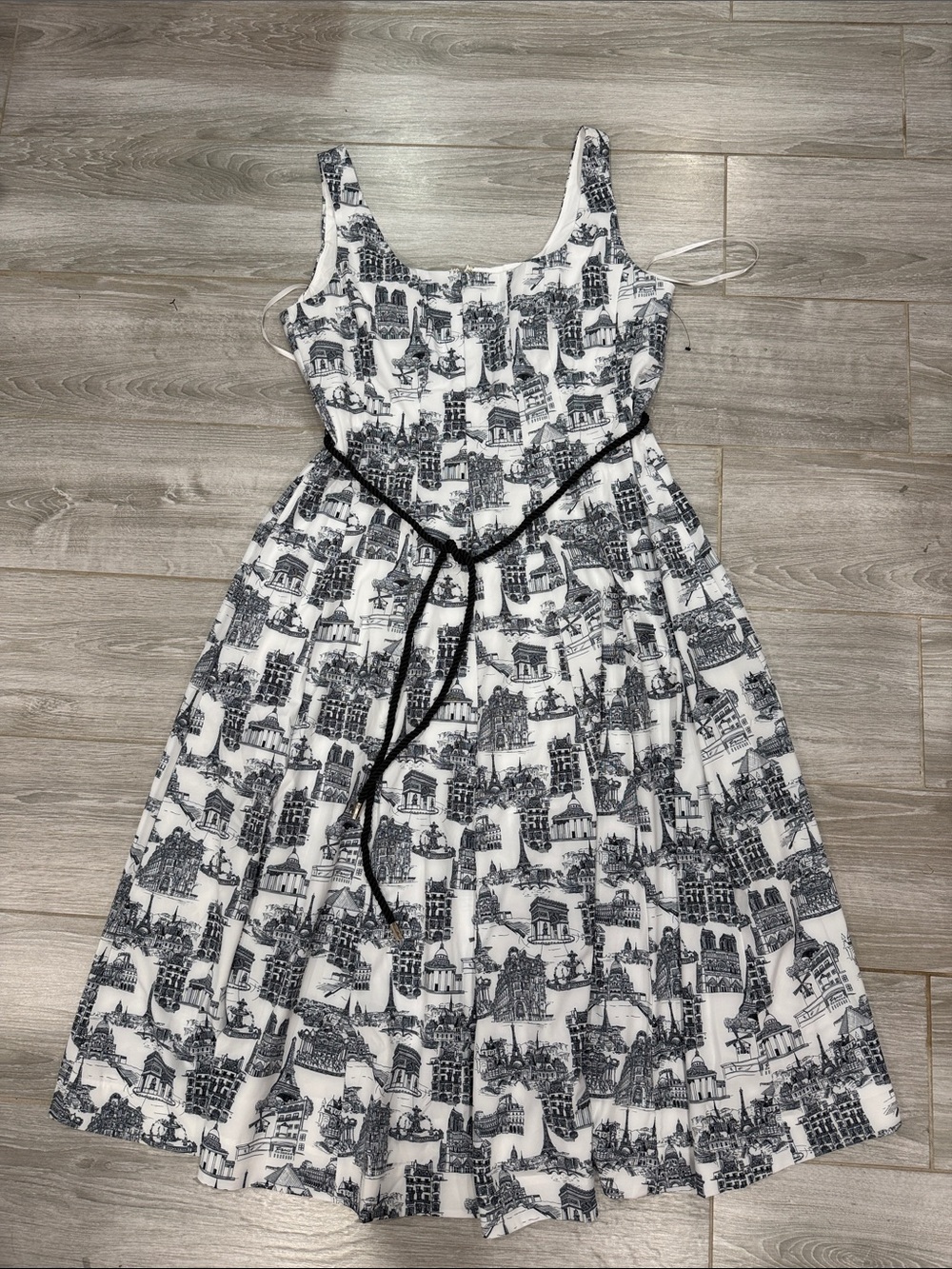 Karl Lagerfeld White & Black Scenic Print Sundress with Waist Tie size 14